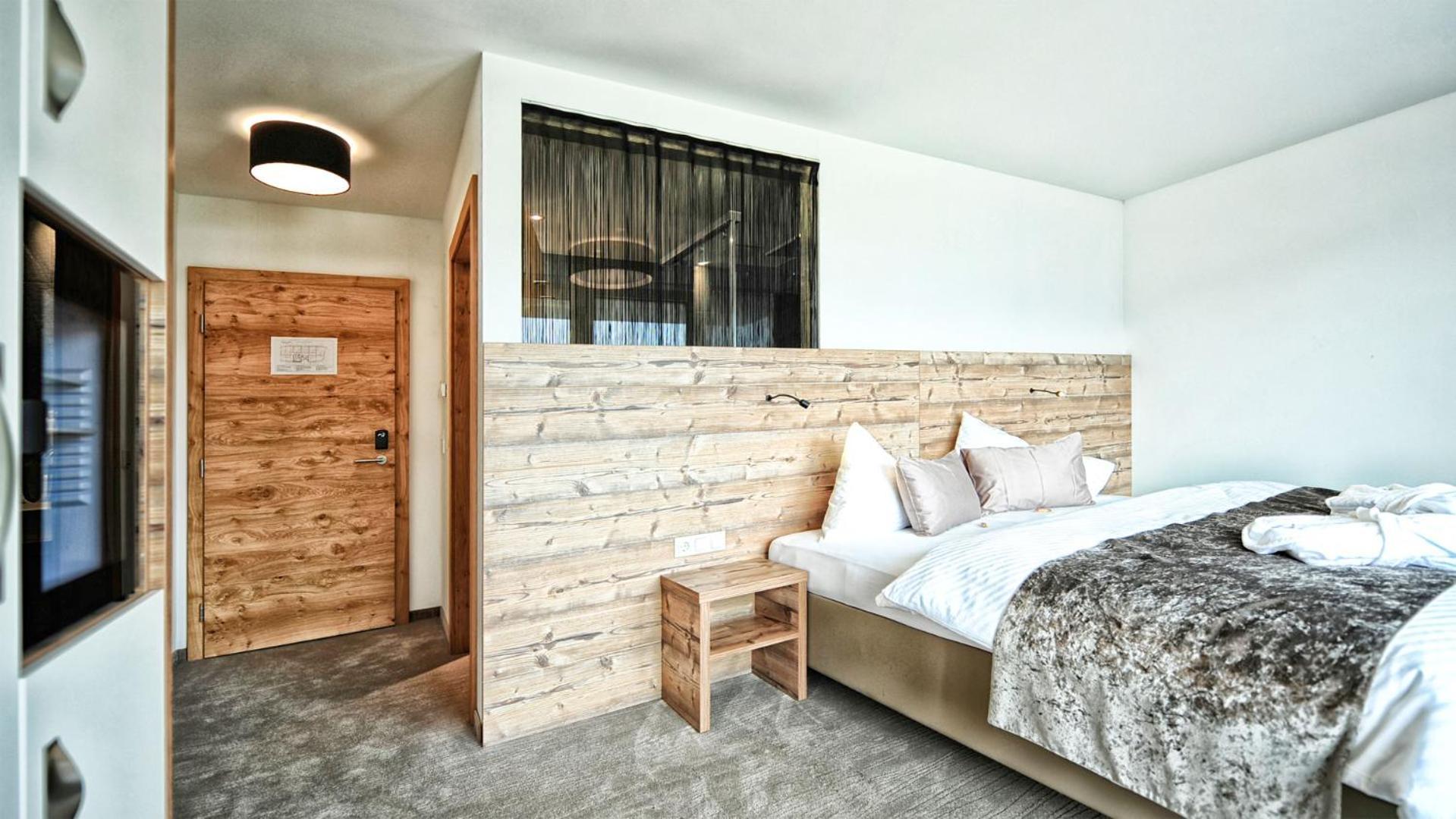 Alps Lodge Fiss Rom bilde