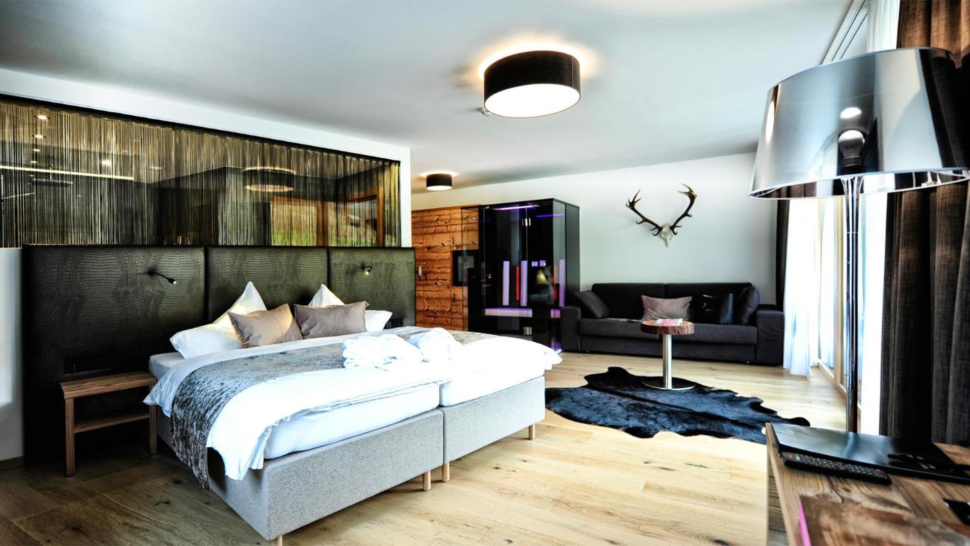 Alps Lodge Fiss Rom bilde